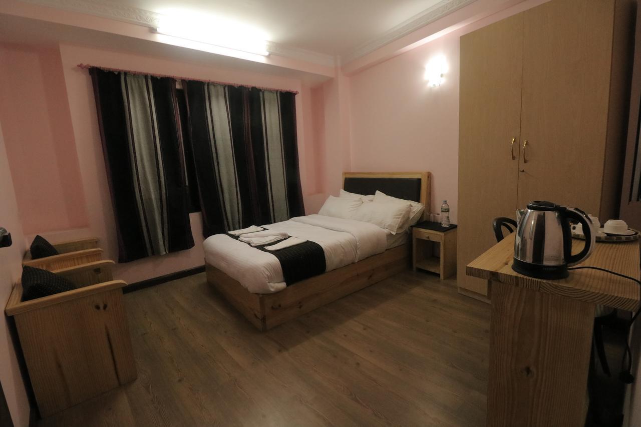 Easyhomes Lalitpur ภายนอก รูปภาพ